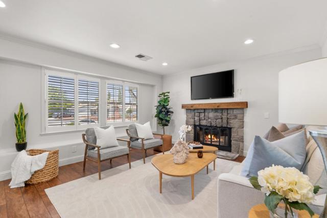 1380 Welburn Avenue, Gilroy CA: https://media.crmls.org/mediaz/76b8422d-6a6f-433d-8b33-3aa8055f22c3.jpg