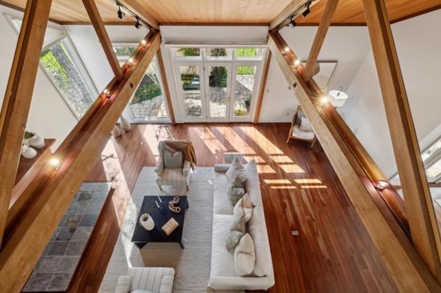 28064 Heron Court, Carmel CA: https://media.crmls.org/mediaz/76b84e8c-f3c1-426a-a84f-8874b793c429.jpg