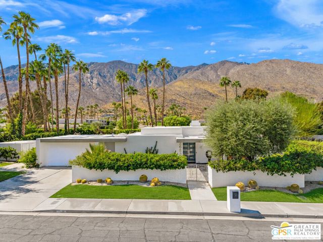 2653 S Calle Palo Fierro, Palm Springs, CA 92264