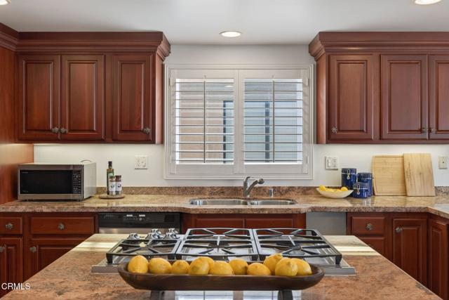 Detail Gallery Image 29 of 57 For 264 Hollywood Bld, Oxnard,  CA 93035 - 4 Beds | 3 Baths