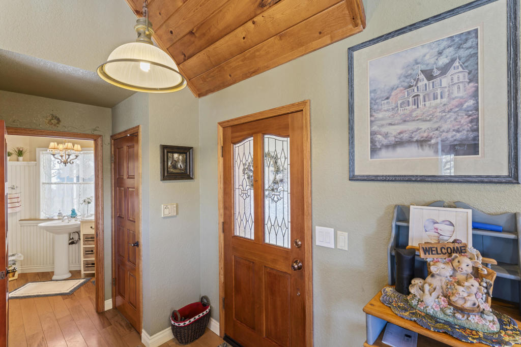 MLS #219132304DA image #17