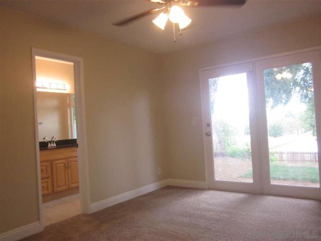 1190 Robertson Dr, Escondido CA: https://media.crmls.org/mediaz/76ba7a4b-7277-46fd-8552-ab36f0769b69.jpg