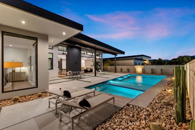 3 Siena Vista Court, Rancho Mirage CA: https://media.crmls.org/mediaz/76bb5fa6-2f44-42d0-b6f1-38020c110c96.jpg