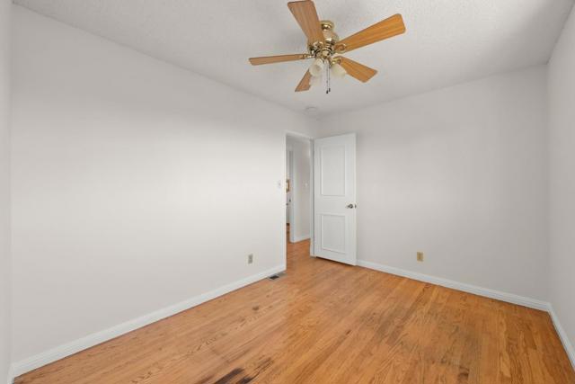 423 Riviera Drive, Union City CA: https://media.crmls.org/mediaz/76bb669d-9815-4d0f-a2c3-93c23744725b.jpg