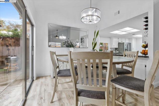 60 W South St, Tracy CA: https://media.crmls.org/mediaz/76bd17ad-6a87-4f9c-b143-7a84f2aa30dc.jpg