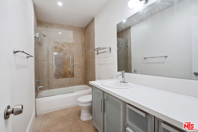 1250 S Beverly Glen Boulevard, Los Angeles CA: https://media.crmls.org/mediaz/76bd55ae-a554-48f2-8ec5-89c409963218.jpg