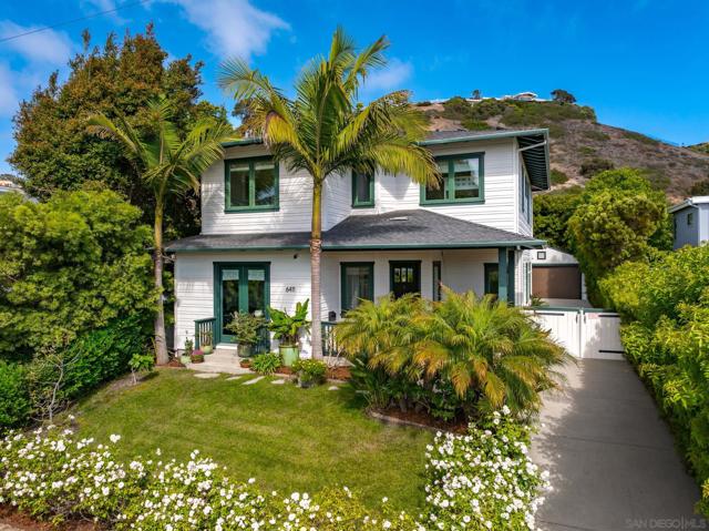 6411 Dowling Dr, La Jolla CA: https://media.crmls.org/mediaz/76be3f61-d802-482d-be34-6e28fe7c0293.jpg