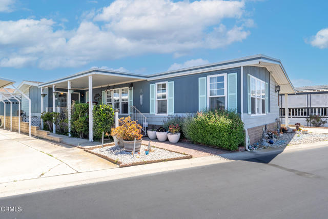 Detail Gallery Image 1 of 37 For 5540 W 5th St #126,  Oxnard,  CA 93035 - 3 Beds | 2 Baths