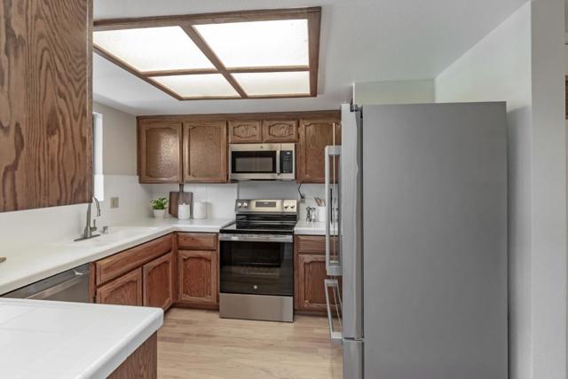 Image 11 of 39 For 283 De Soto Drive