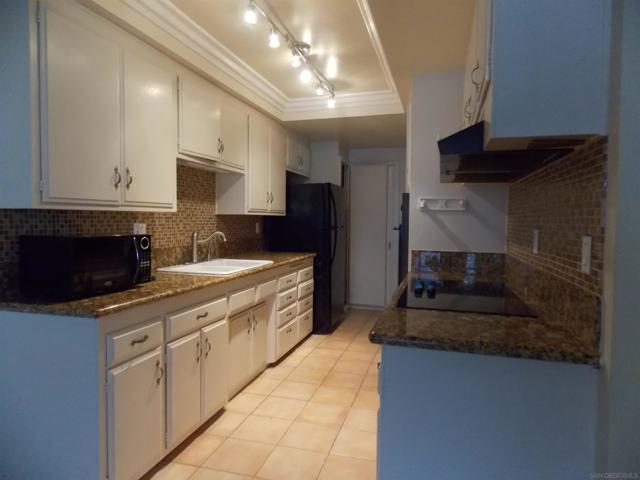Image 5 of 8 For 16829 Meandro Drive