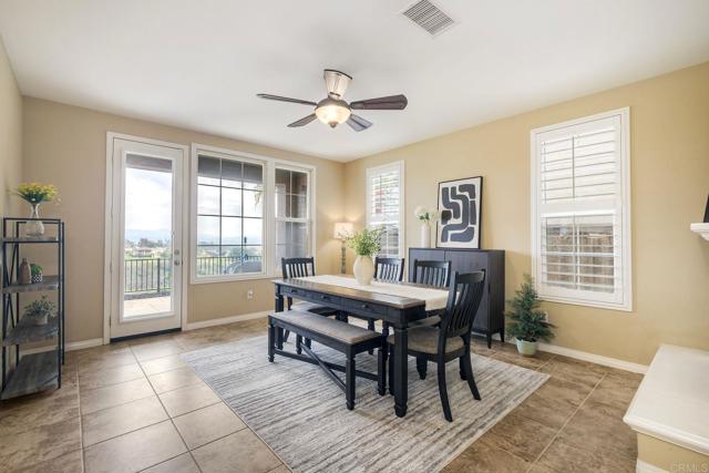 Detail Gallery Image 13 of 61 For 1241 Breakaway Dr, Oceanside,  CA 92057 - 4 Beds | 2/1 Baths