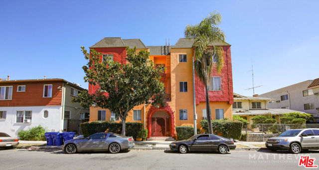 810 St Andrews Place, Los Angeles, California 90005, ,Multi-Family,For Sale,St Andrews,24362335