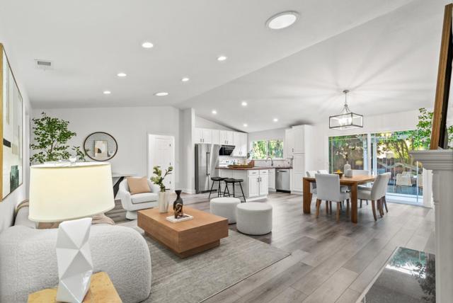 45490 Concho Court, Fremont CA: https://media.crmls.org/mediaz/76c2dfda-c960-4dce-bac1-830797bc55a1.jpg