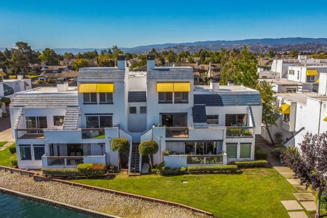 1029 Lido Lane, Foster City CA: https://media.crmls.org/mediaz/76c2f493-a28f-4bd1-814b-b2b53849bc6f.jpg
