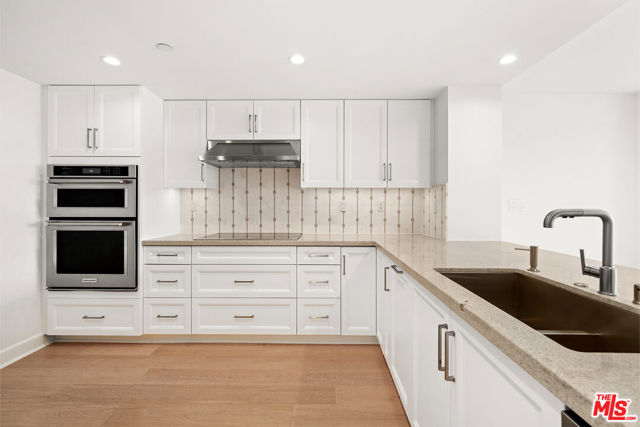 1221 West OCEAN Avenue, 203 photo 15