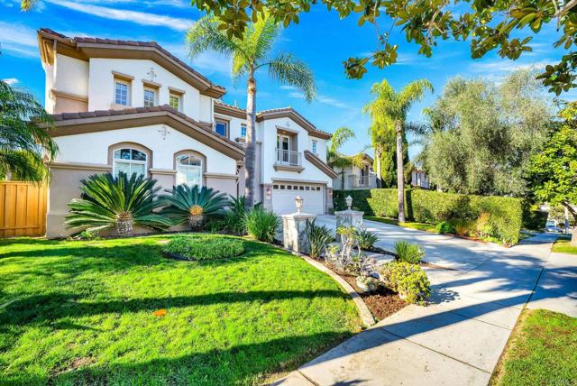 Detail Gallery Image 1 of 52 For 5273 Greenwillow Ln, San Diego,  CA 92130 - 5 Beds | 5/1 Baths
