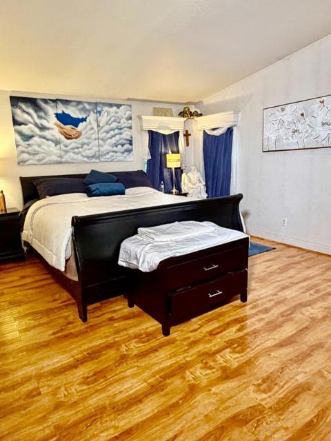 165 Blossom Hill #268 Road, San Jose CA: https://media.crmls.org/mediaz/76c4e39a-2c0e-45a2-b9d1-52091af09256.jpg