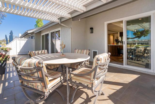 Detail Gallery Image 31 of 44 For 1554 via Brisa Del Lago, San Marcos,  CA 92078 - 3 Beds | 2 Baths