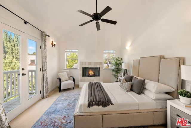 4224 Madison Avenue, Culver City CA: https://media.crmls.org/mediaz/76c8cae9-023a-41a5-bf2b-15317d6bdaad.jpg