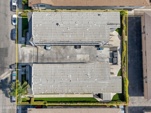 18356 Napa Street, Northridge CA: https://media.crmls.org/mediaz/76c93415-b586-48f5-99e9-b27830d9d3ed.jpg