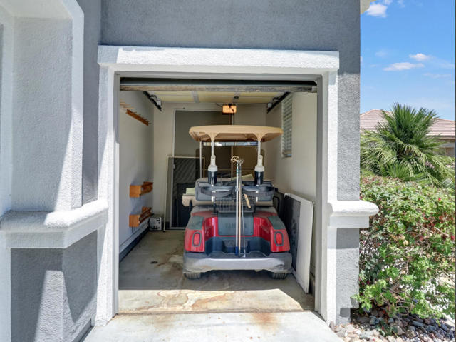 80418 Dumphries Court, Indio CA: https://media.crmls.org/mediaz/76cb0330-5090-4afa-b60c-78a2712d8db1.jpg