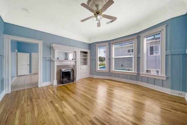 2520 E 24th Street, Oakland CA: https://media.crmls.org/mediaz/76cb159b-c199-46c6-b3cf-04c6b56d7303.jpg