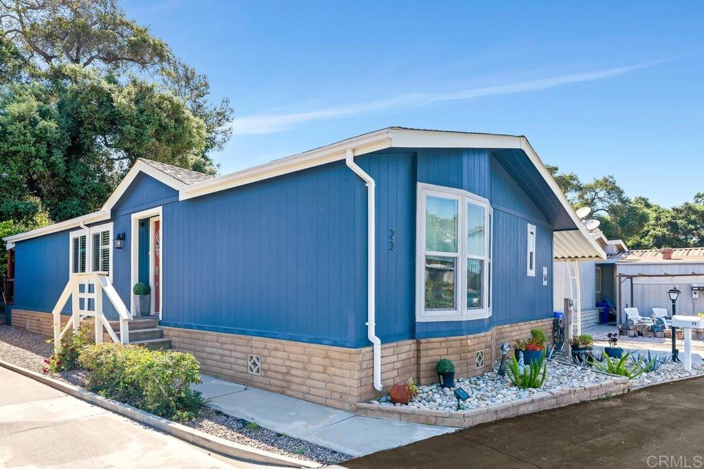 8975 Lawrence Welk Rd #23