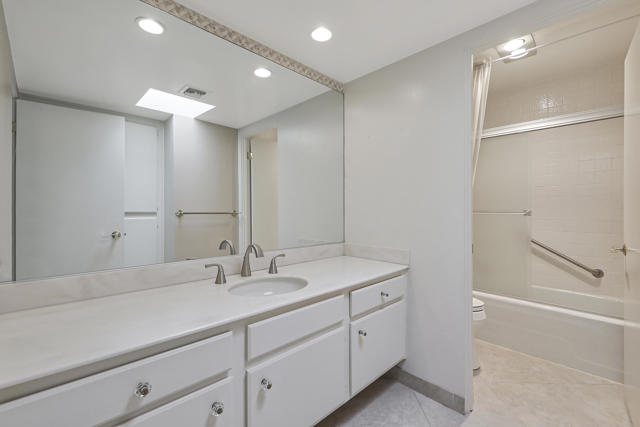 43289 Lacovia Drive, Bermuda Dunes, CA 92203