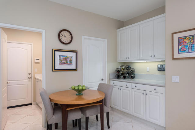 Image 17 of 43 For 1850 Savanna Way
