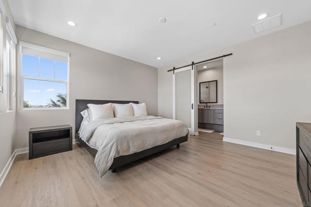 13016 Lumen Way, San Diego CA: https://media.crmls.org/mediaz/76cd1226-f786-4344-af65-7cc5216dc4b0.jpg