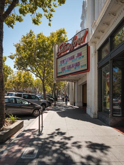 685 High Street, Palo Alto CA: https://media.crmls.org/mediaz/76cdbc4a-17e6-4e72-a6cc-3ccd2bb0a024.jpg