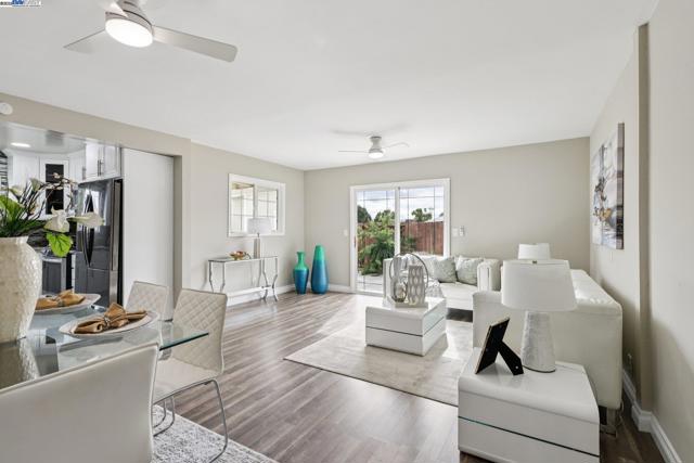 28399 Cubberley Ct, Hayward CA: https://media.crmls.org/mediaz/76d026b3-3775-4e2c-8d60-8918c464c514.jpg
