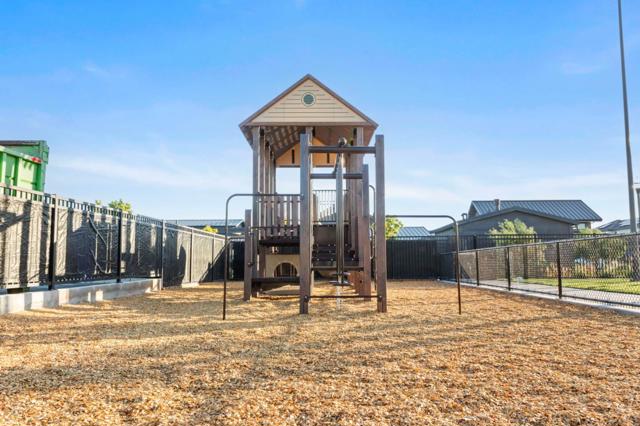 854 Freeboard Court, Bethel Island CA: https://media.crmls.org/mediaz/76d0c19c-c373-4051-afdf-f6f7eb2b5959.jpg
