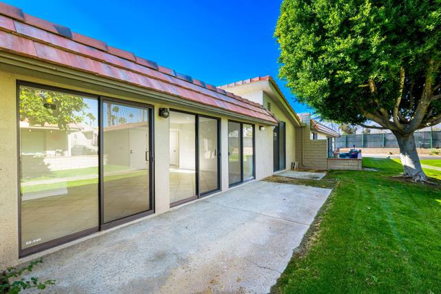 68340 Camino Jalan, Cathedral City CA: https://media.crmls.org/mediaz/76d21c6f-5cd7-49e7-bf83-5e4ebf026cfc.jpg