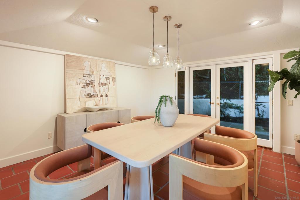 2065 Soledad Avenue - photo 16