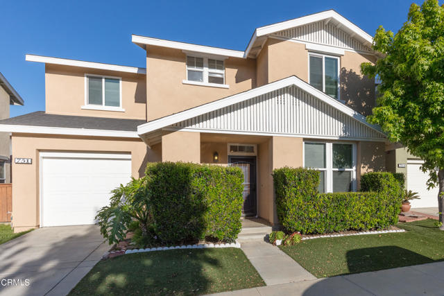 751 Paseo Nogales, Oxnard CA: https://media.crmls.org/mediaz/76d29422-0284-4e24-8b05-7fa78d9468c3.jpg