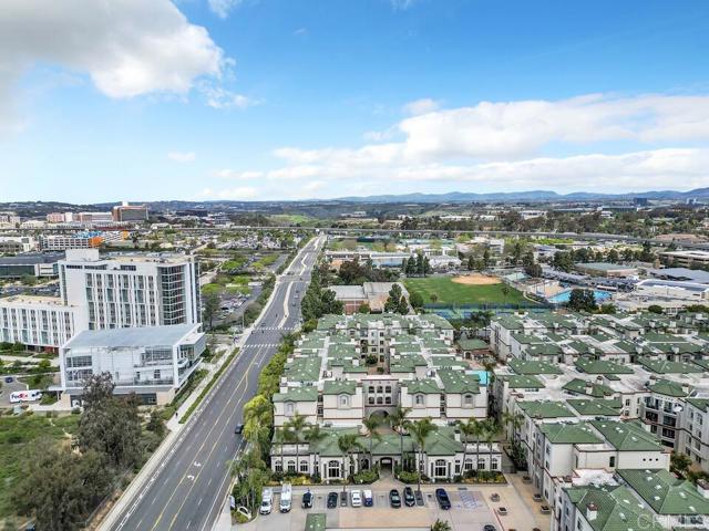 9253 Regents, La Jolla CA: https://media.crmls.org/mediaz/76d2a65c-8890-4811-9bb5-33adc355b06b.jpg