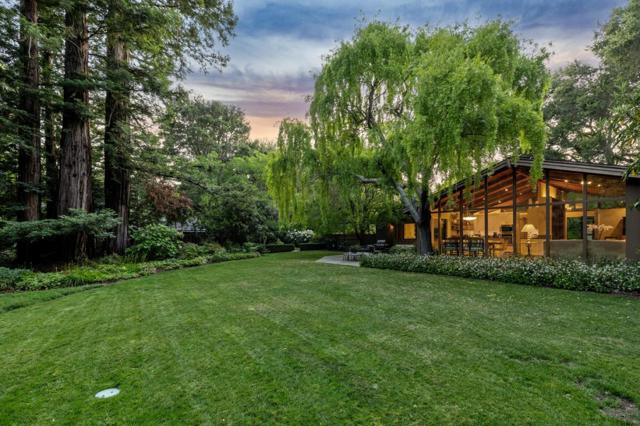 3323 Woodside Road, Woodside CA: https://media.crmls.org/mediaz/76d4f346-38d8-4ac7-82bf-1738c09801e6.jpg