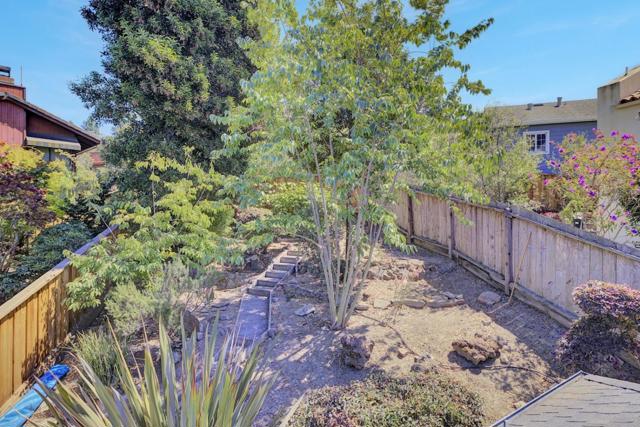 50 Hermosa Avenue, Oakland CA: https://media.crmls.org/mediaz/76d50d24-9e8e-4657-bbe6-4d8c20a9581c.jpg