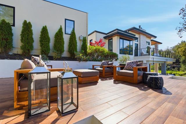 1669 Whitham Avenue, Los Altos CA: https://media.crmls.org/mediaz/76d57770-82df-4184-a1a5-eaa20b8fb770.jpg