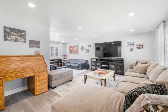 460 La Crosse Drive, Morgan Hill CA: https://media.crmls.org/mediaz/76d60624-9165-4517-8540-c42f4bb8be47.jpg