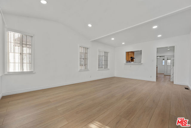 4137 W 58th Place, Los Angeles CA: https://media.crmls.org/mediaz/76d853f9-2b99-40f3-b594-9f92f6c2dc11.jpg