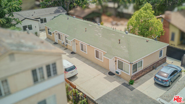 11334 Oxnard Street, North Hollywood CA: https://media.crmls.org/mediaz/76d86cea-f218-4d9f-8529-2aafb299dafb.jpg