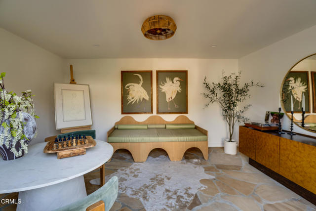 5163 Highland View Avenue, Los Angeles CA: https://media.crmls.org/mediaz/76d9a5e8-dfff-4c13-b707-54d66dea4aab.jpg