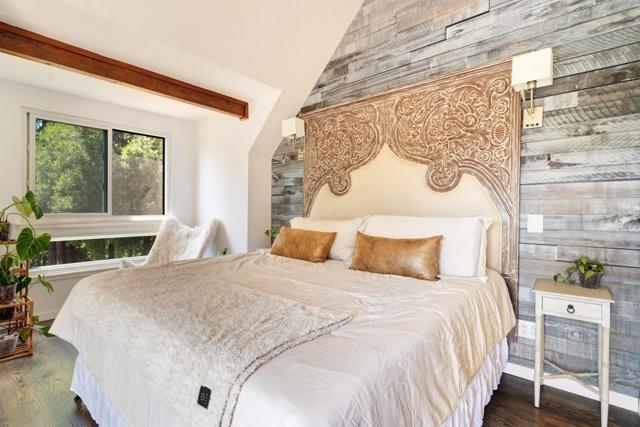 55 Hidden Meadow Lane, Scotts Valley CA: https://media.crmls.org/mediaz/76d9b204-39b6-47f4-811a-4c64b5591deb.jpg