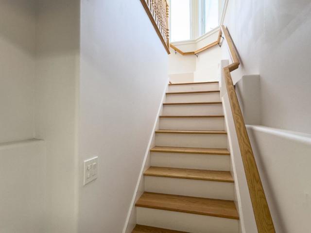 2496 Butternut Drive, Hillsborough CA: https://media.crmls.org/mediaz/76dba425-cd6d-4c84-9109-5e2dedcfcc69.jpg