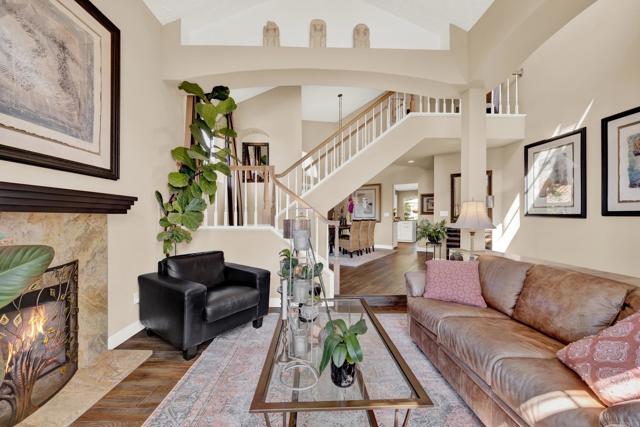 Detail Gallery Image 12 of 69 For 5071 Nighthawk Way, Oceanside,  CA 92056 - 3 Beds | 2/1 Baths
