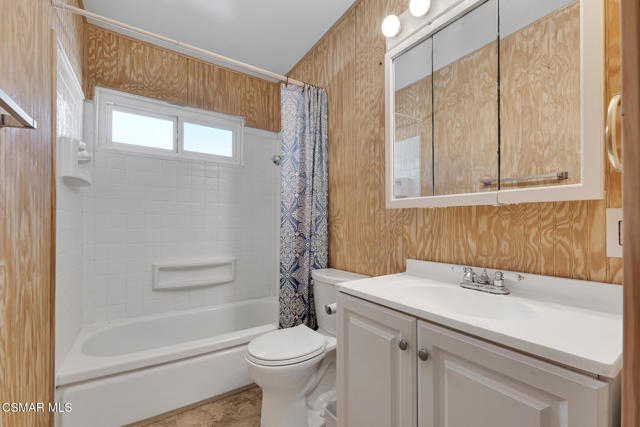 839 Jenny Drive, Newbury Park CA: https://media.crmls.org/mediaz/76dc8940-ea9b-457f-b51e-74520329a759.jpg