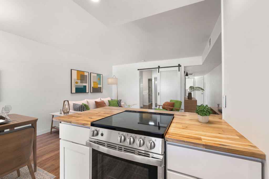 MLS #219138681DA image #3