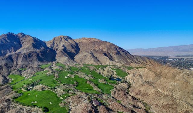 48315 Northridge Trail, Palm Desert CA: https://media.crmls.org/mediaz/76df498c-e95d-4506-8ca4-e45c116c8eeb.jpg